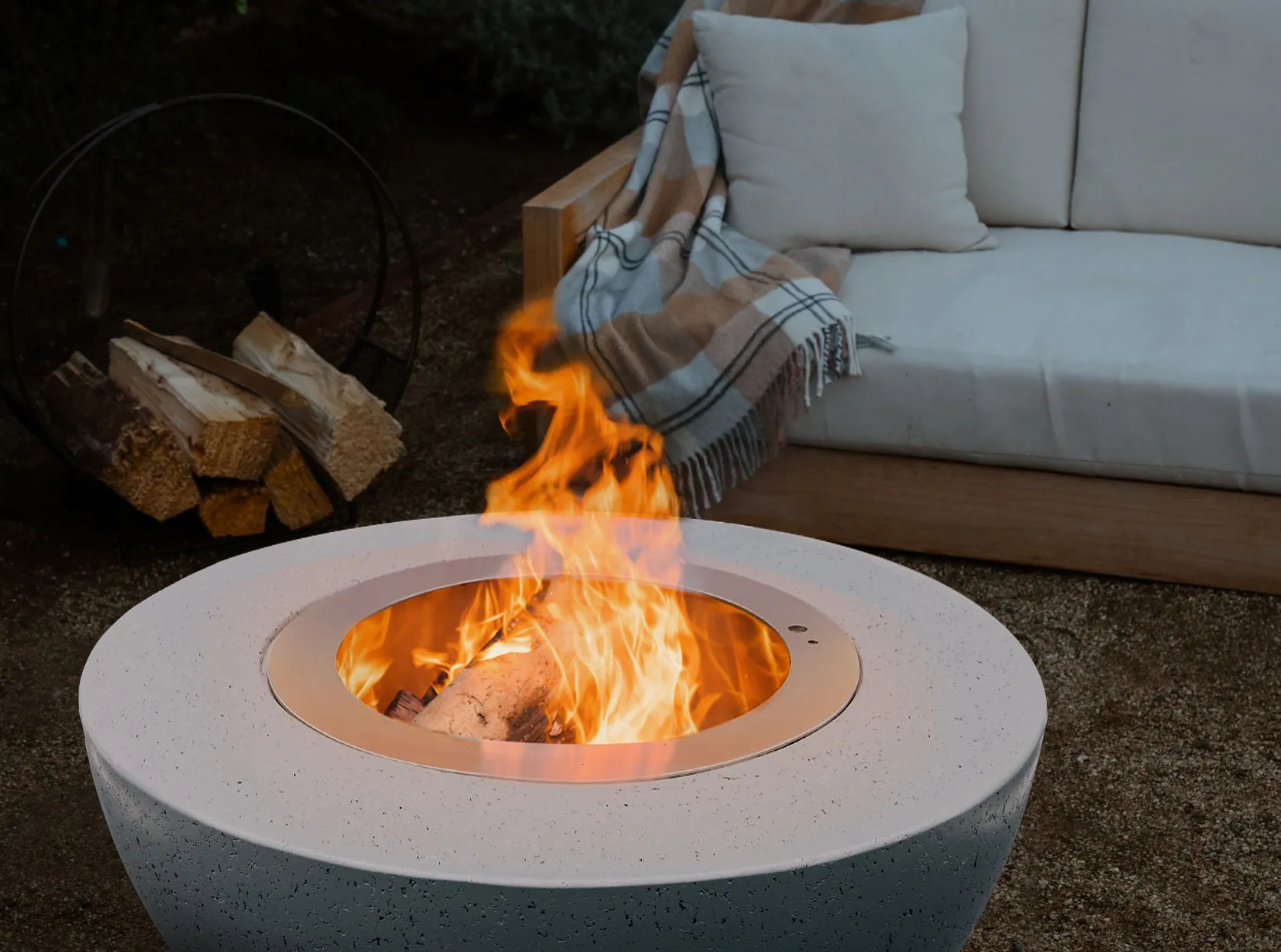 Gas vs wood fire pit pros and cons a clear guide for your backyard